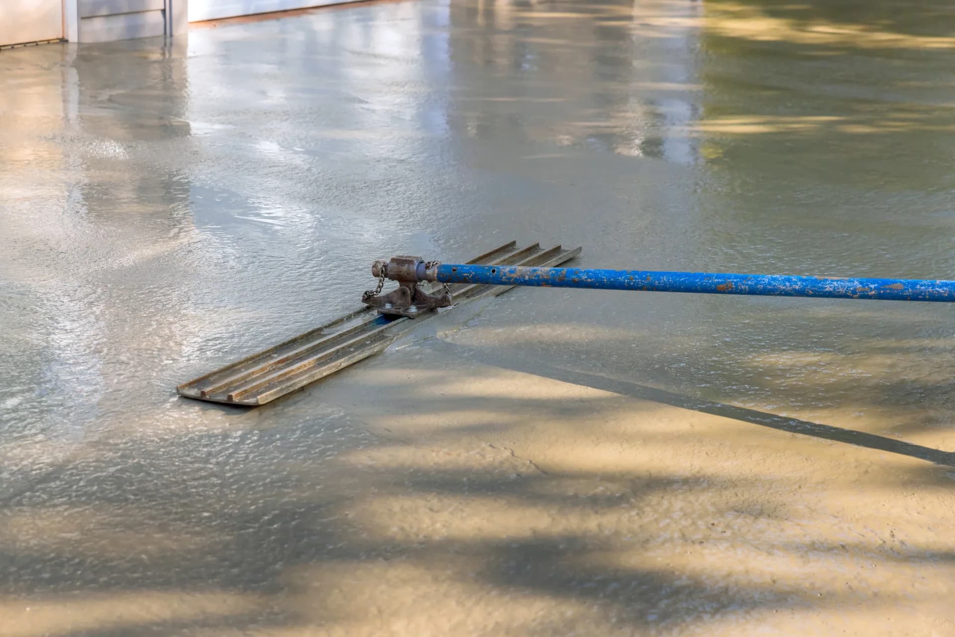 Heavy duty commercial concrete slab pour in Avon IN