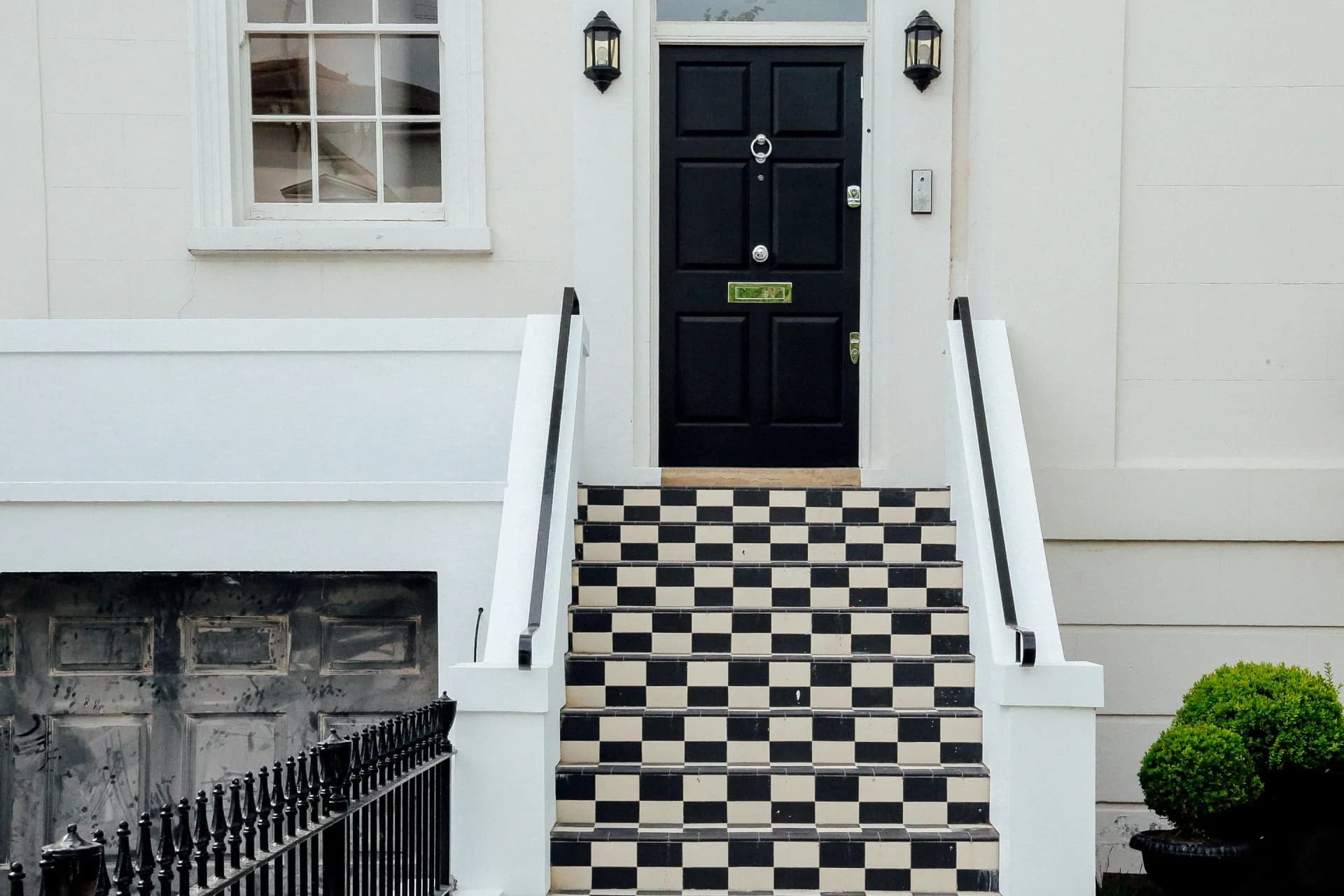 Front Step Replacement - J&J General Solutions